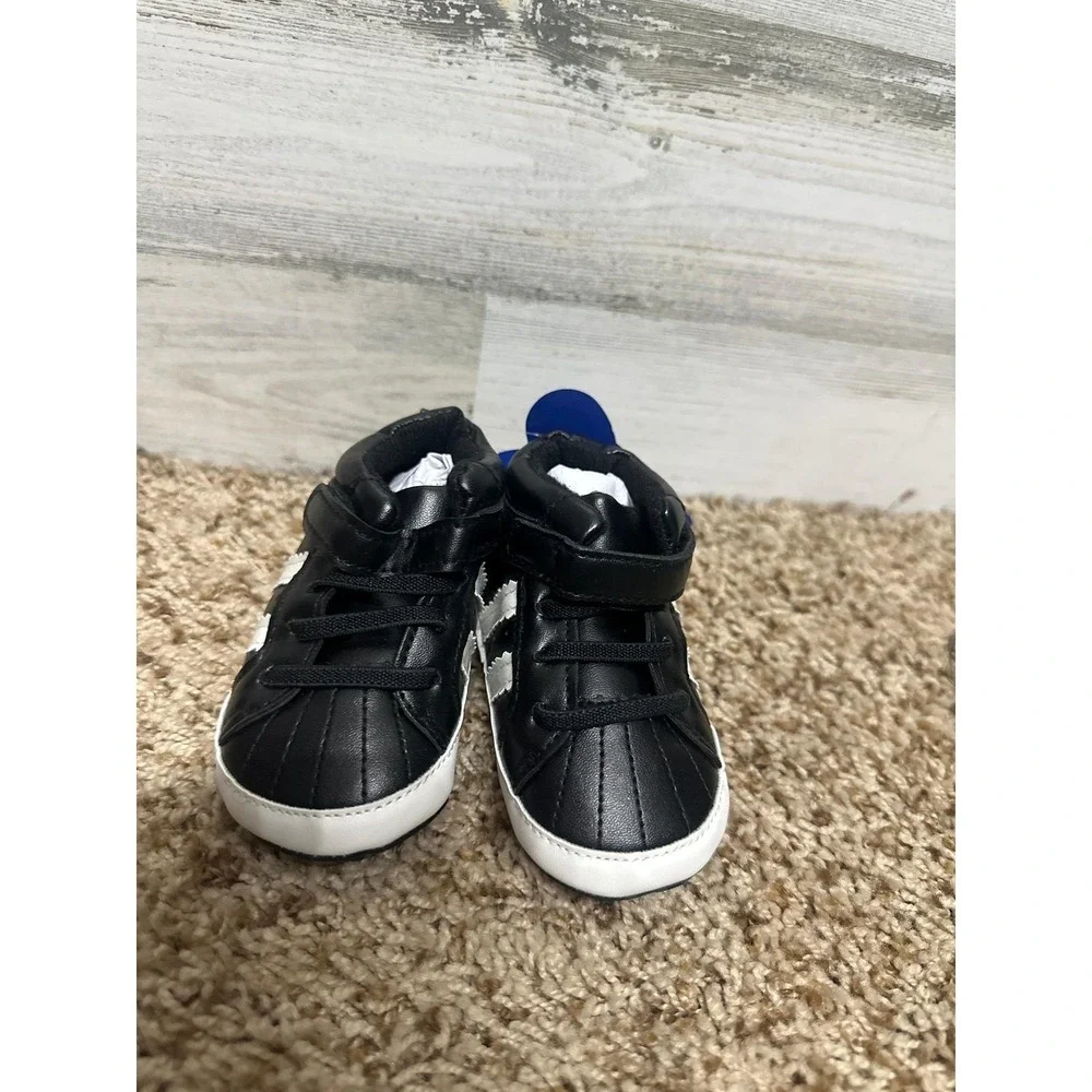 Crib Shoes Boys 12-18M Black High Top Striped Sneaker NWT